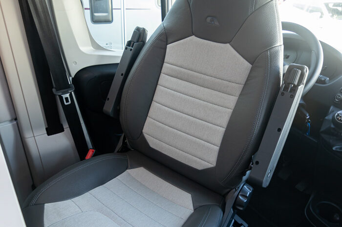 ADRIA, Twin 640 SGX cheio