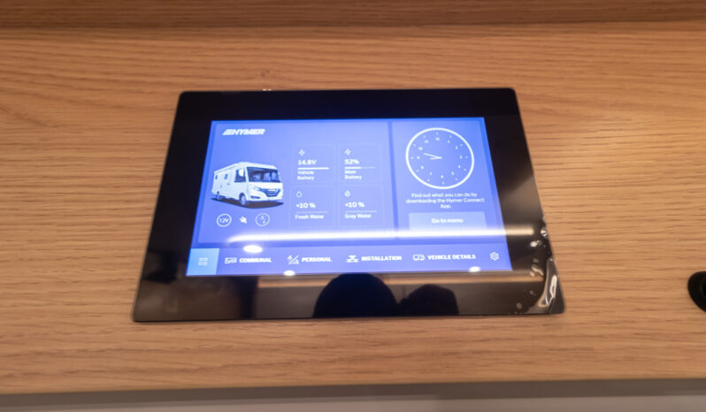 HYMER, BMC-i 680 Blackline cheio
