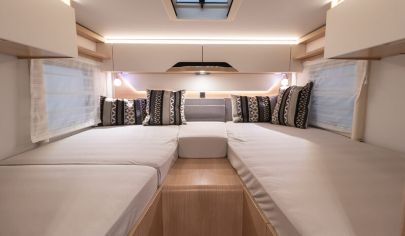 HYMER, BMC-i 680 Blackline cheio