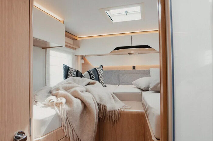 HYMER, BMC-i 680 Blackline cheio