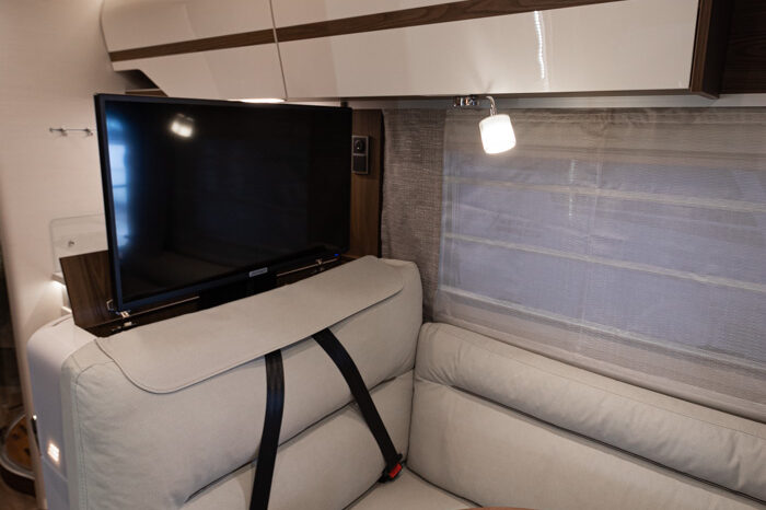 HYMER, ML-i 790 cheio
